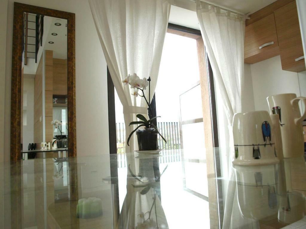 Great Located Architektural Penthouse Apartment 플로브디프 외부 사진